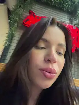 Rafaellaz live sex cam