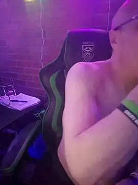 chronic_vibez - Chronic_vibez's free webcam - UK Sex Cams