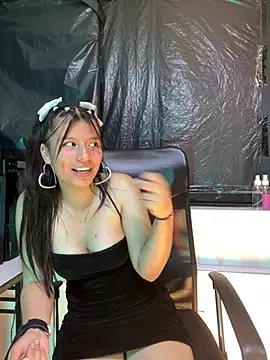 Chantal_Evans7_ webcam