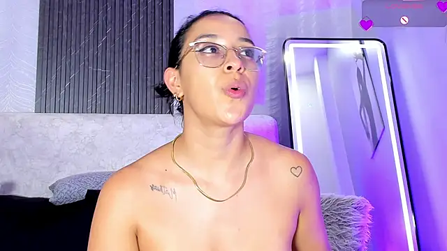 zoe_martins_ webcam