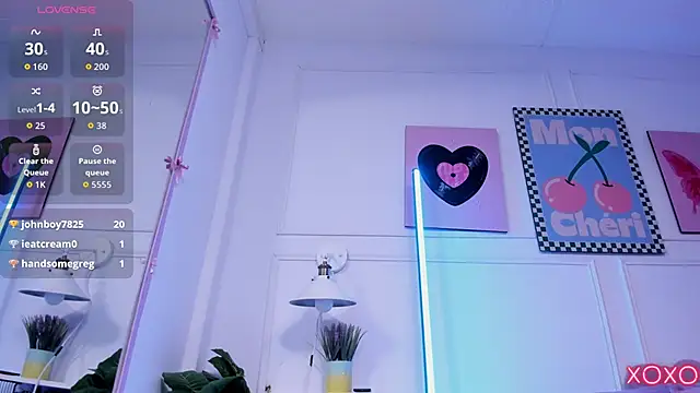 Sharon_Adamss webcam