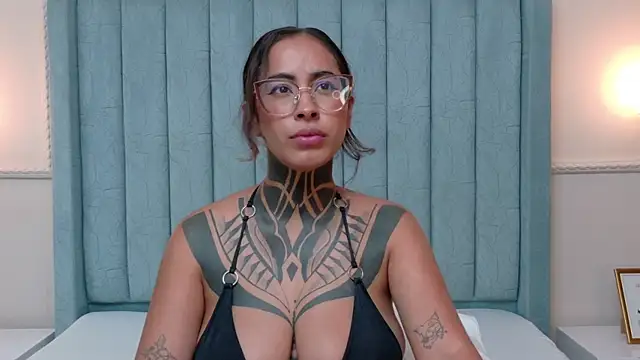 NicoleBlum webcam