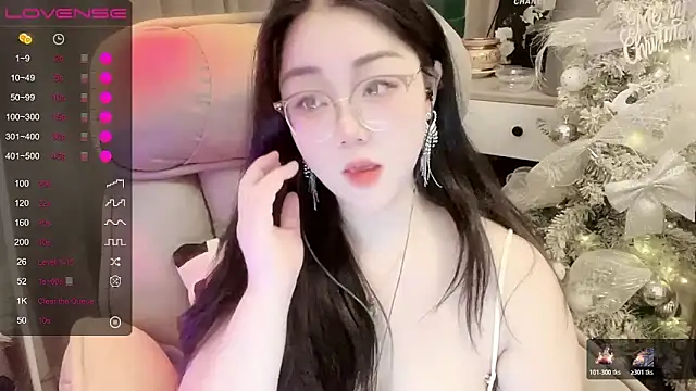 Monica-666888- webcam