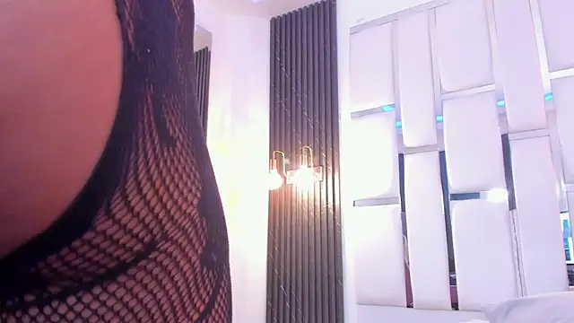 Maia_Clark520 webcam