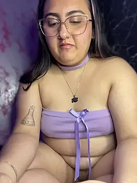 KaroVelvet webcam