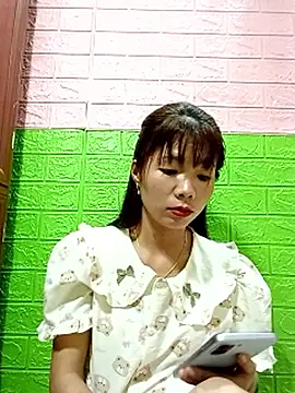 AmyLinee01 webcam