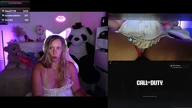 Angie-night webcam