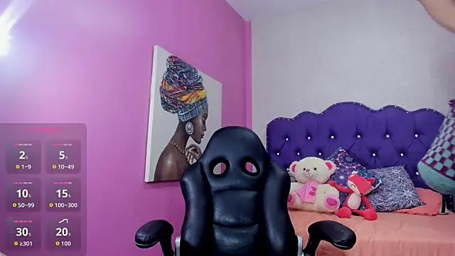 Mara_Summerr webcam