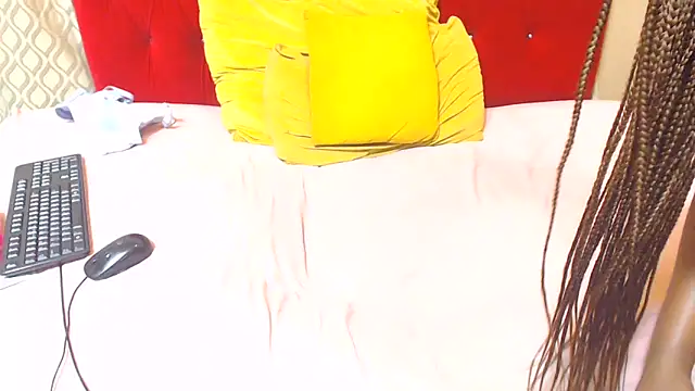 AFROGODDESS25 webcam