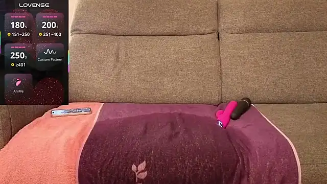 Lapetitefrenchie83 webcam