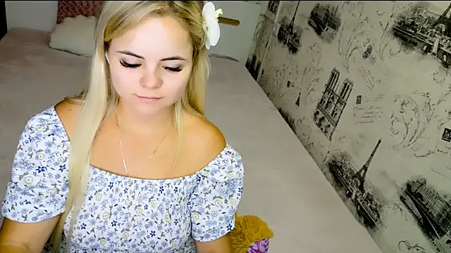 lovely-eyes webcam
