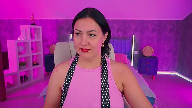 VelvetLuck webcam
