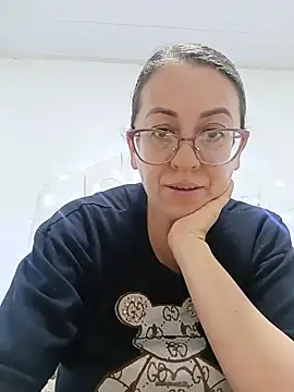 miss_hanna07 live cam on StripChat