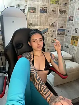 i_am_nina_ webcam