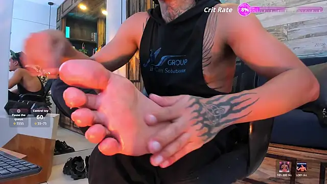 Donovan_Desmond webcam