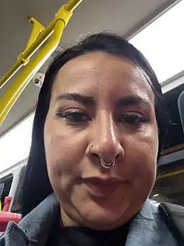 Abril_Luv webcam