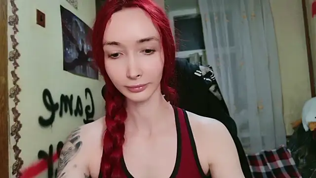 Roxy_Silver webcam