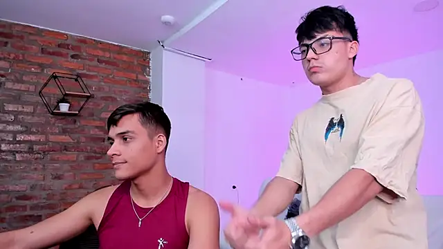Spaceboys18 webcam