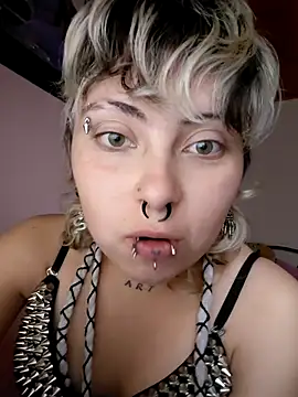 Cute_Chrixxx webcam