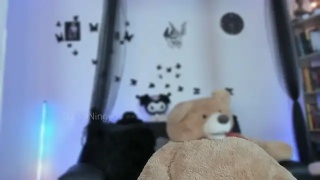 Dark_ningyo1 webcam