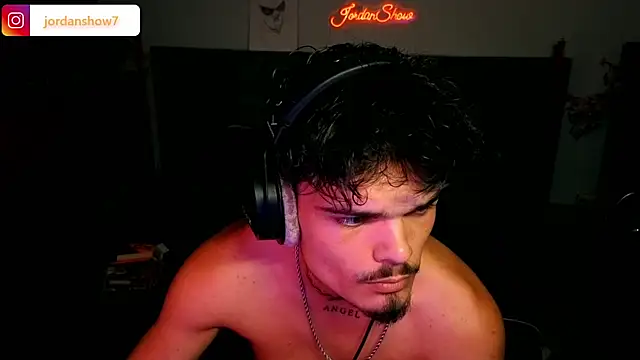 JordanShow webcam