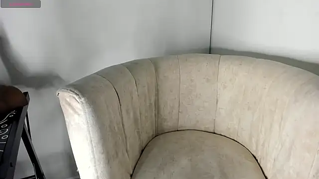 laura_hotties webcam