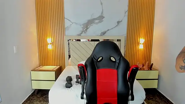 KAROLLJONES1 webcam