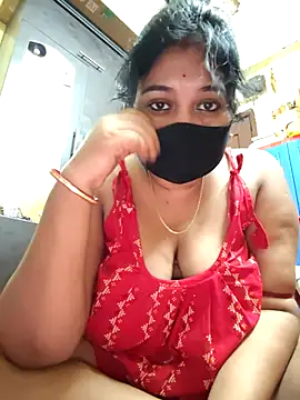 Curvy_Trisha