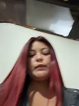 Lia-Moon77 webcam