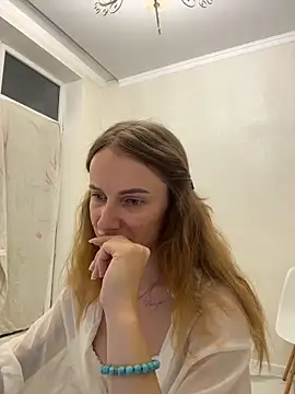 AinyrVixxen webcam