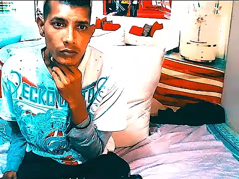 IndianSavageMale webcam