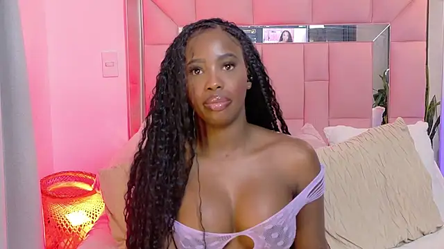 Nia_Williams webcam