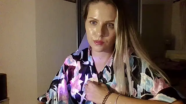 KookieCrore webcam