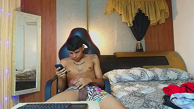 master_king_28 webcam