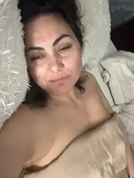 Emma_roqueen webcam