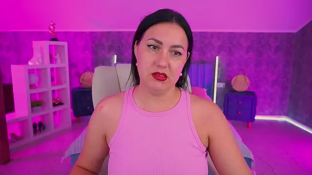 VelvetLuck webcam