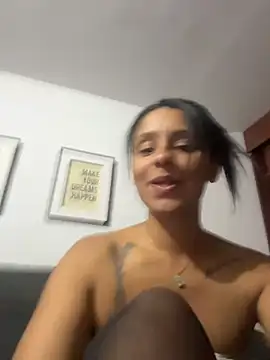 J_loren webcam