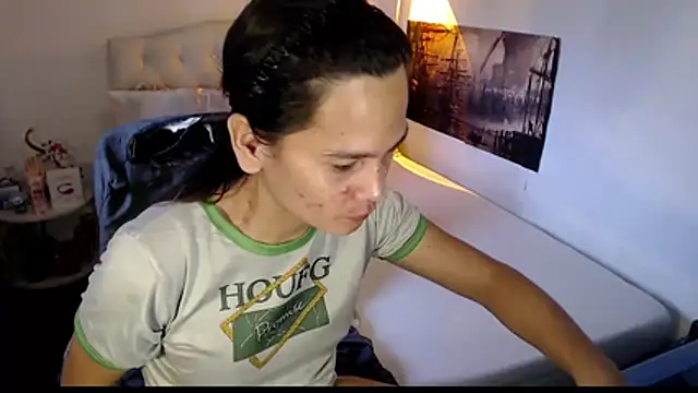 NinaDOM4CUM webcam