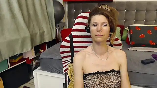 kellyterapy webcam