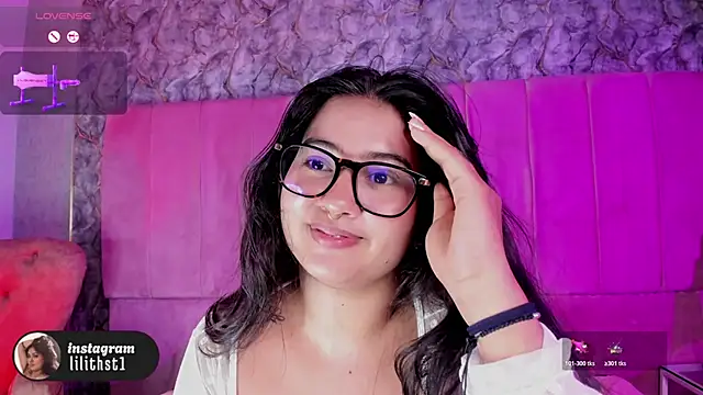 lilithst_ live cam on StripChat