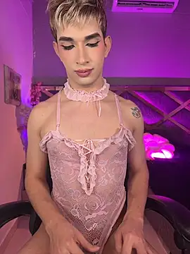 Cherry_zayden_ webcam