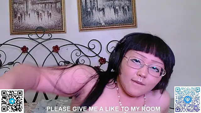 pikpikpikachu webcam