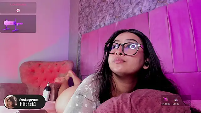 lilithst_ webcam