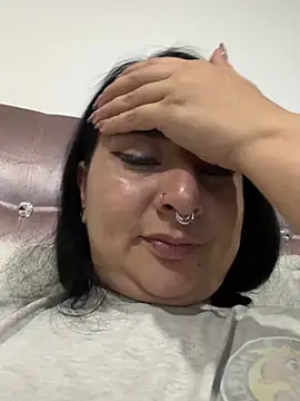 Abril_Luv webcam