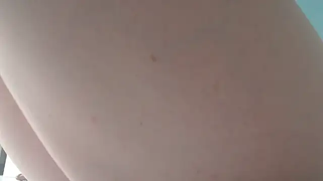 LaraLanee webcam