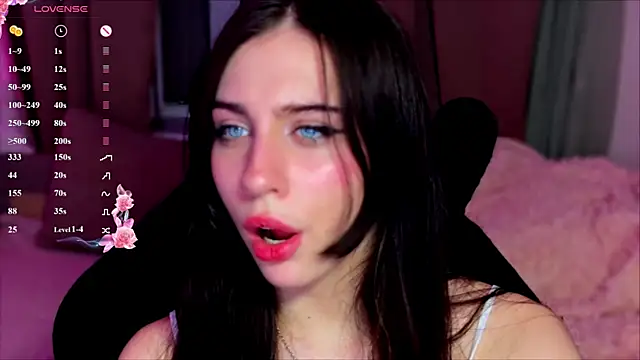 luna_dreamxx webcam