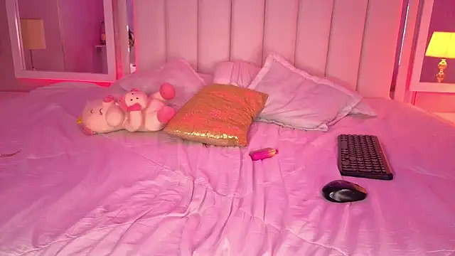 Alyana_Skinny webcam