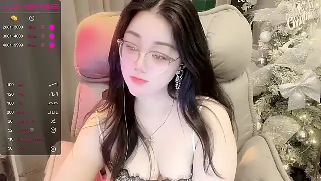 Monica-666888- webcam