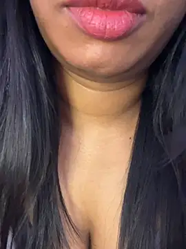 Tamil_Maaya webcam