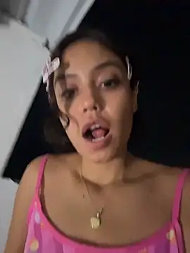 TamaraMera webcam